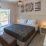 Отель Aria 3*