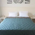 Aria Hotel 3*